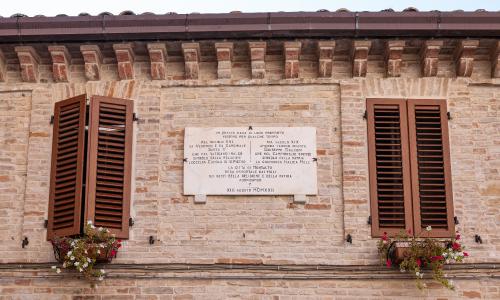 Casa di Sisto V e di Giuseppe Sacconi