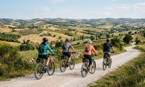 Montalto delle Marche and the villages of the Aso valley by e-bike