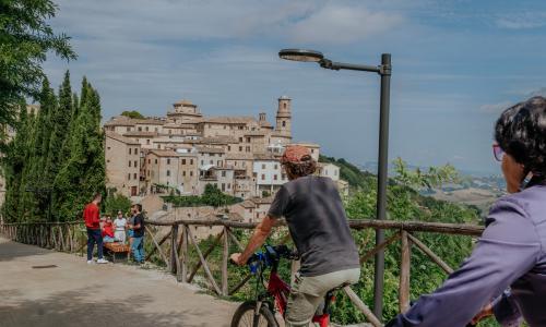Montalto delle Marche - Patrignone - Rotella and Montedinove by e-bike
